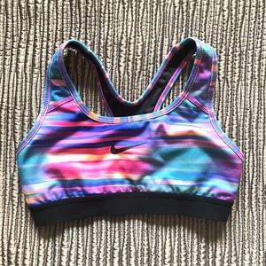 Nike Pro Classic Microstripe Printed Sports Bra